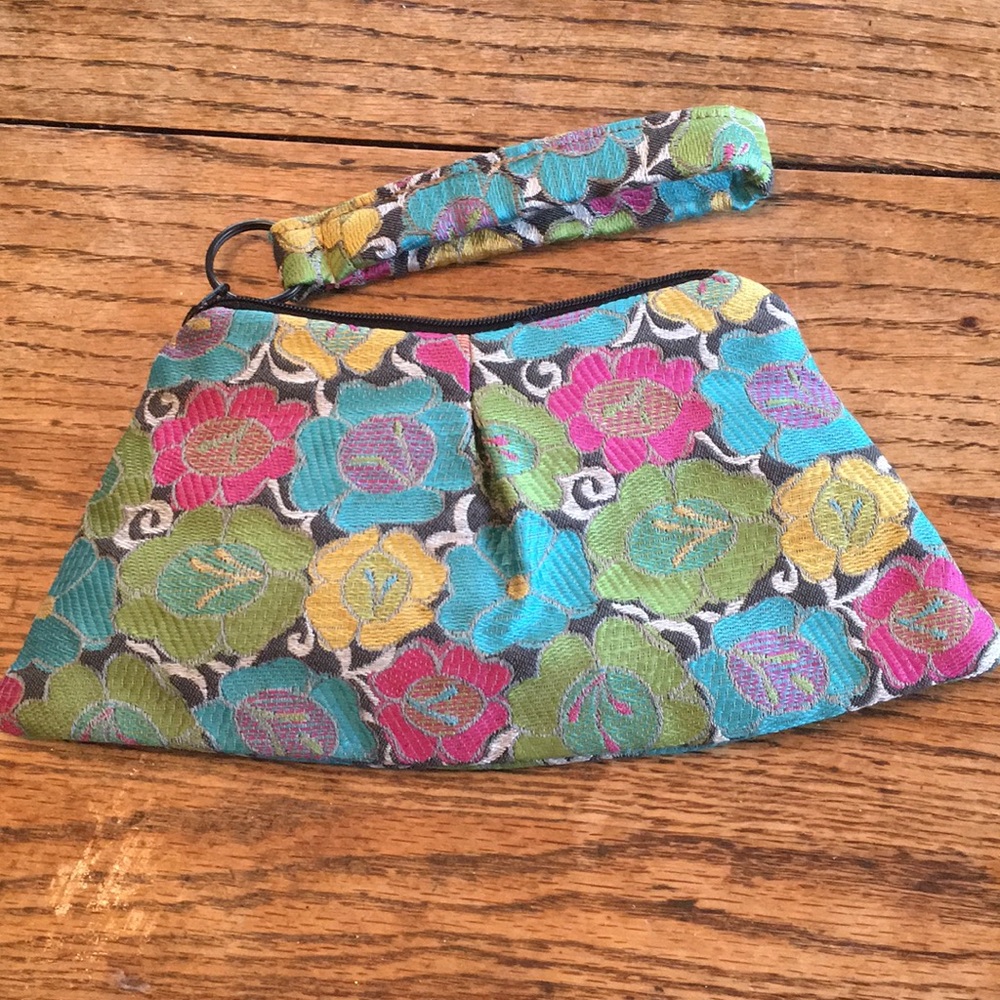 NWOT Maruca Design fabric woven wristlet